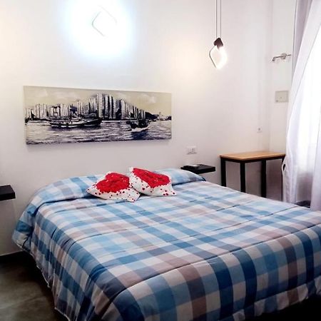 アルゲーロ Gilda Bed & Breakfast エクステリア 写真